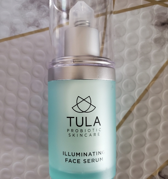 tula illuminating face serum